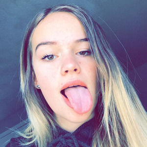 Meet your Posher, Ashleigh